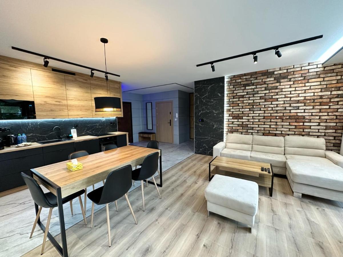 Apartament Family W Czeladzi, Fv, 8Km Do Katowic Exterior photo
